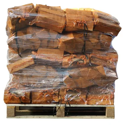 Lot de 40 Sacs de 22 L : Bois de Chauffage 100 % Chêne Fendu FSC® – Séché au Four – 25 cm (320 kg)